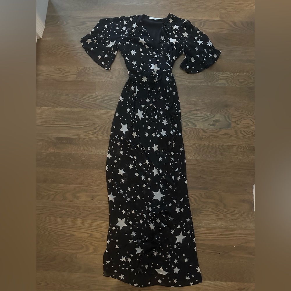 New with tags Lovers + Friends wrap dress